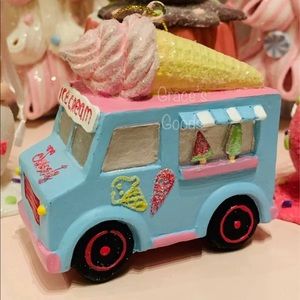 Ice Cream Truck for Tiered Trays & Displays